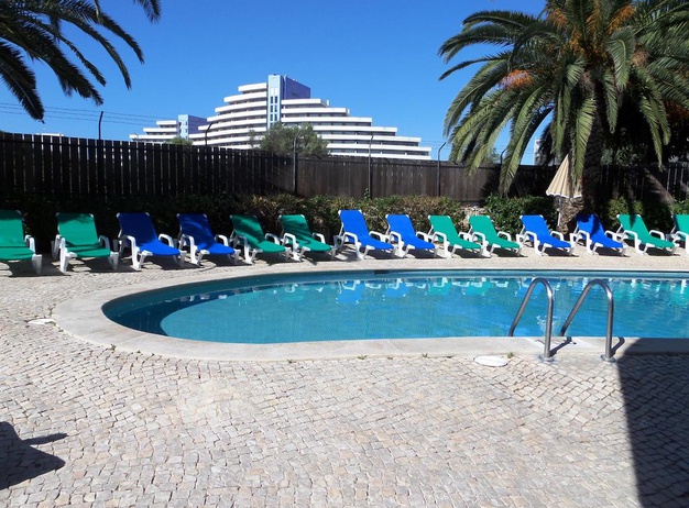 Piscina  Mirachoro Praia da Rocha ** en Portimão