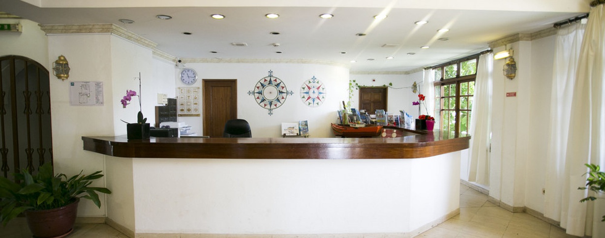 Recepção  Mirachoro Portimão *** en Portimão