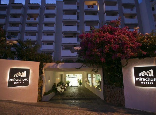 Entrada  Mirachoro Albufeira *** en Albufeira