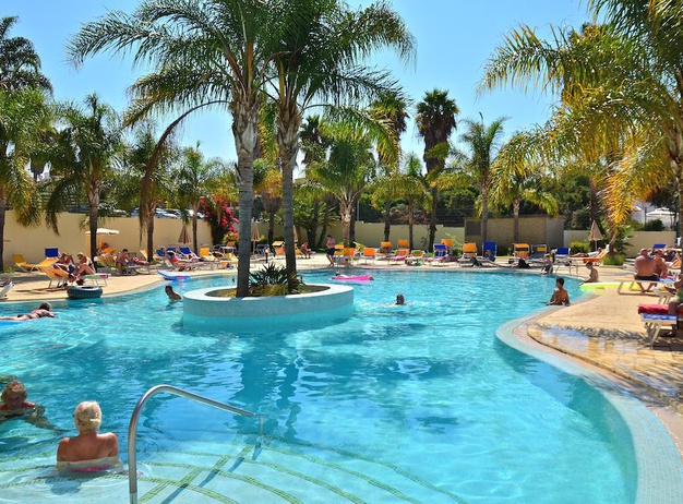 Piscina  Mirachoro Carvoeiro **** en Algarve