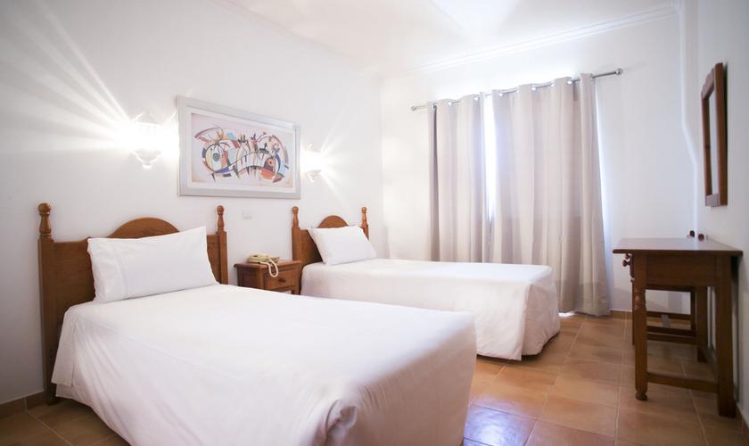 Estúdio com Varanda (2 Adultos)  Mirachoro Portimão *** Estúdio com Varanda (2 Adultos)  Mirachoro Portimão ***